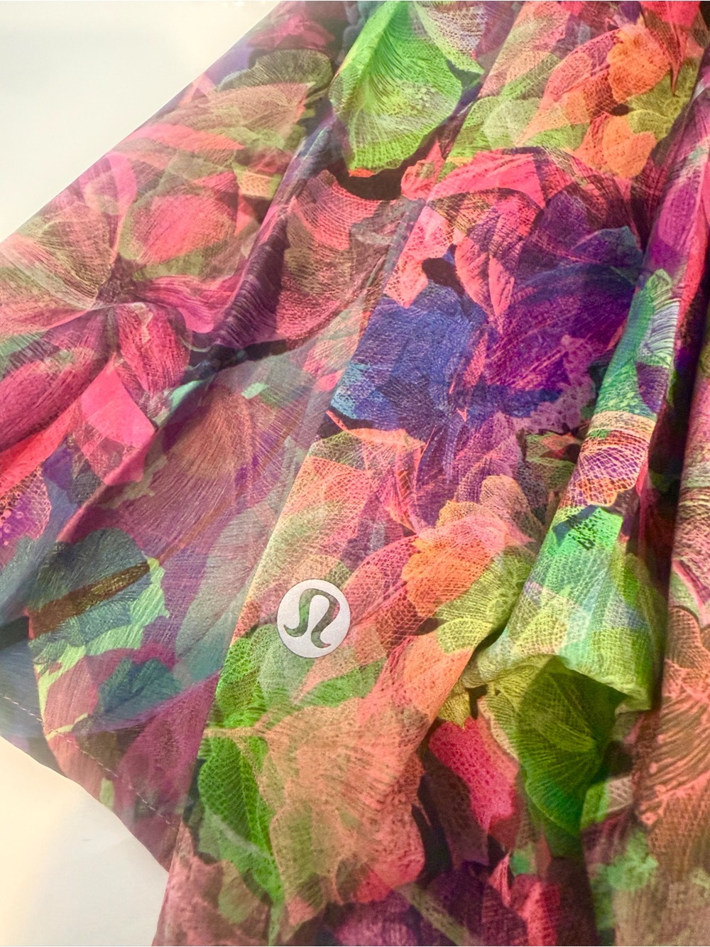Lululemon side pleats high rise tennis skirt - Picture 4 of 6